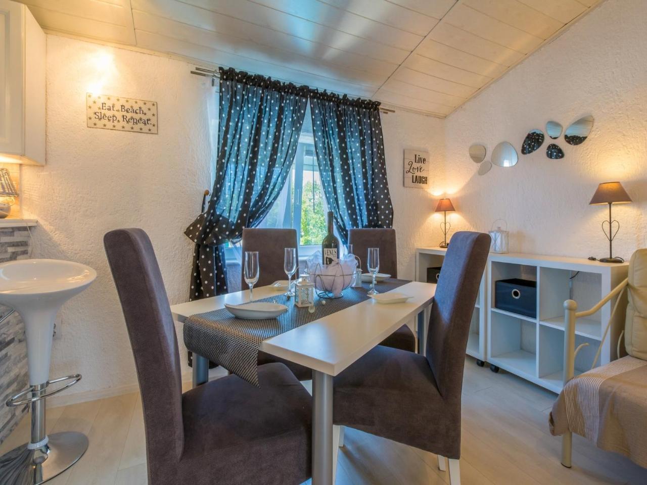 Apartments Susanne Novi Vinodolski Dış mekan fotoğraf
