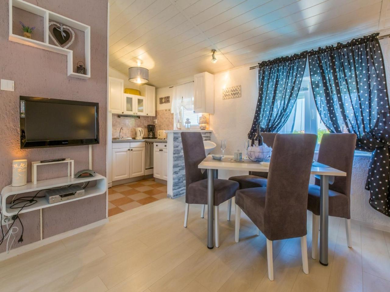 Apartments Susanne Novi Vinodolski Dış mekan fotoğraf