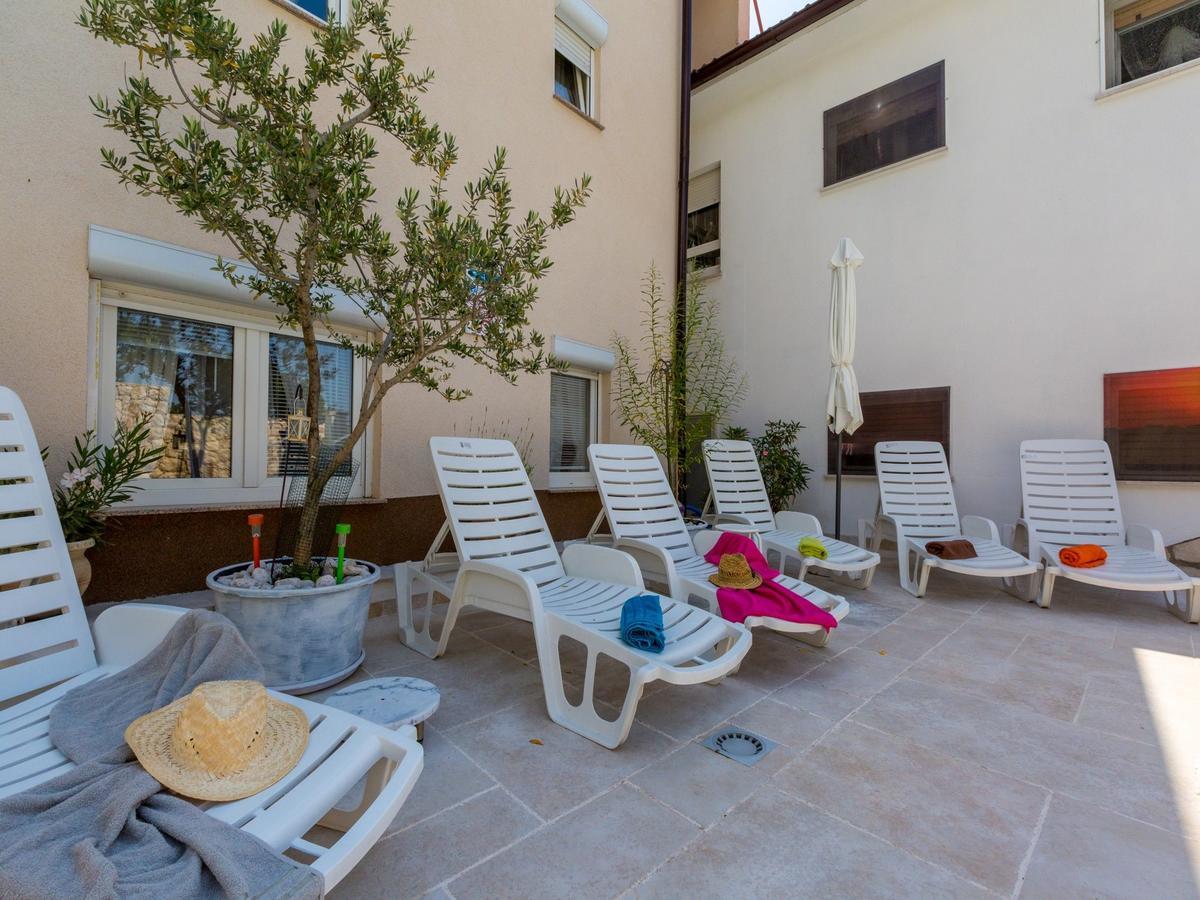 Apartments Susanne Novi Vinodolski Dış mekan fotoğraf